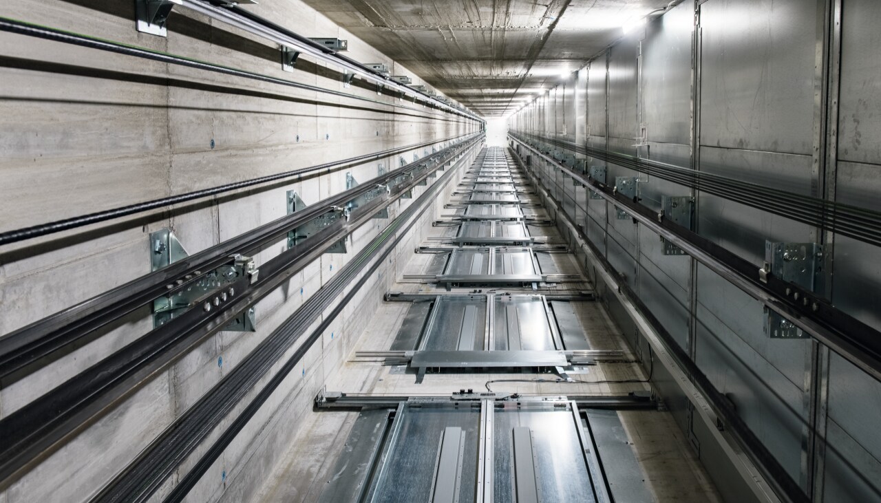 Vista de una caja de ascensor