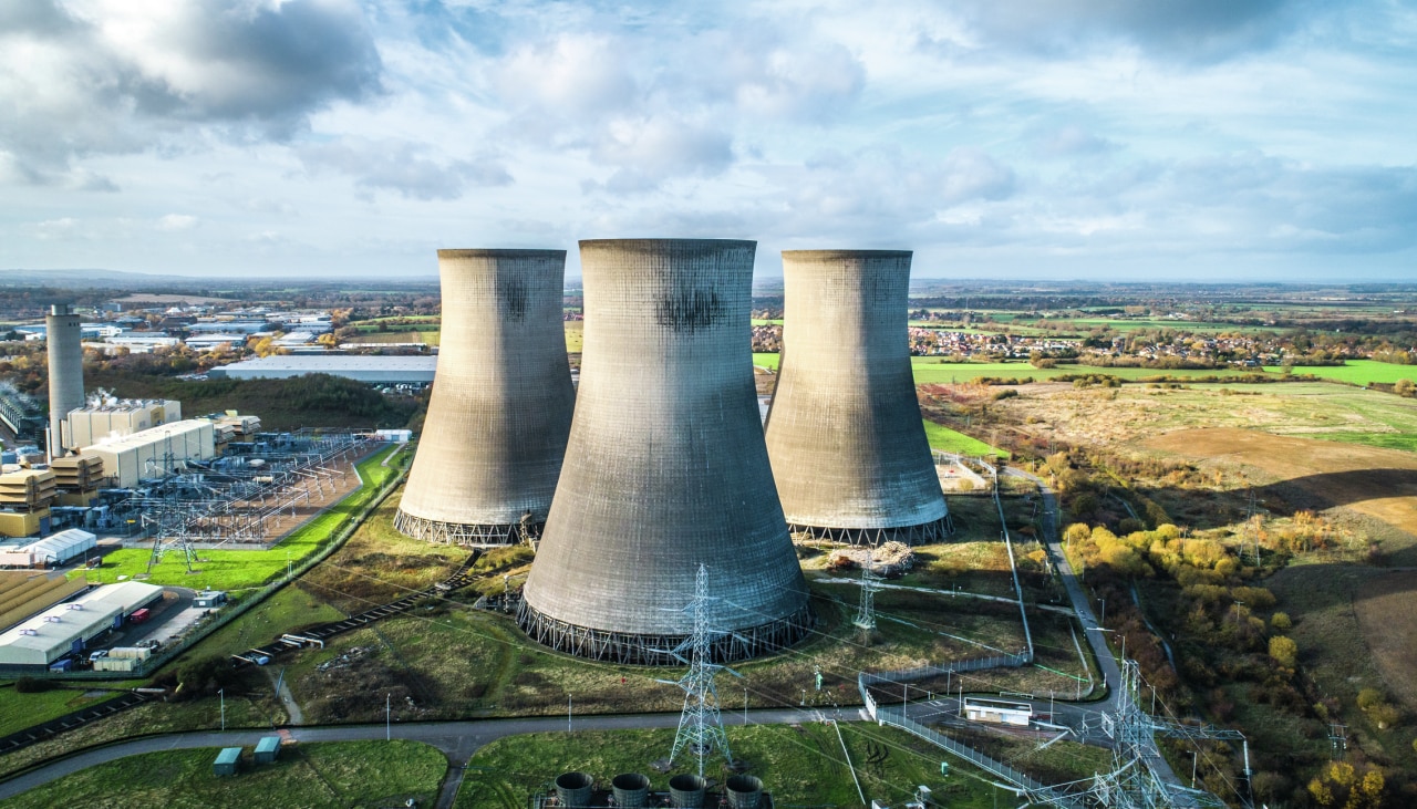 Vista panorámica de una central nuclear