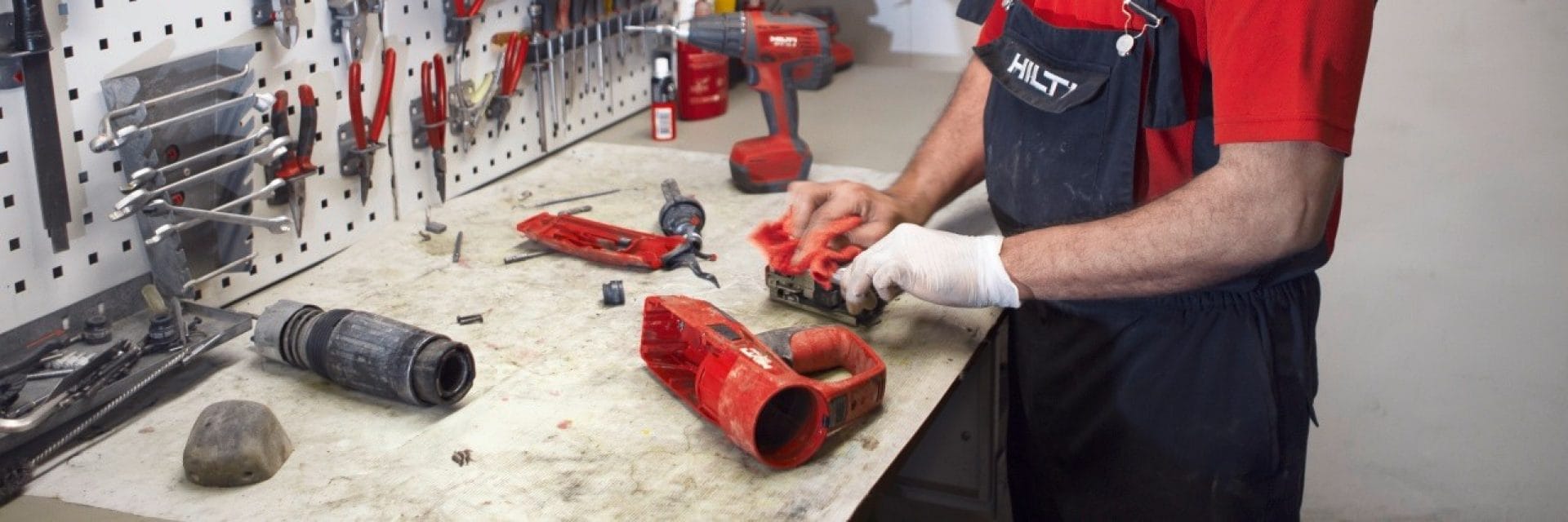 Servicio de mantenimiento de las herramientas de fijación directa de Hilti