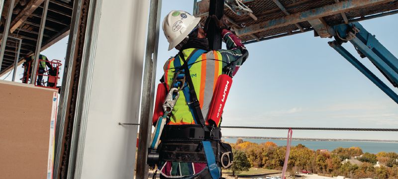 Exoesqueleto sobre cabeza EXO-O1 Exoesqueleto pasivo para ayudar a reducir la tensión en los hombros y los brazos durante las tareas de instalación sobre cabeza Aplicaciones 1