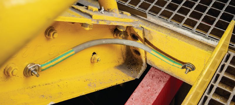 Perno ajustable S-BT-ER HC Perno roscado atornillado (acero inoxidable, rosca métrica) para conexiones eléctricas en acero en entornos altamente corrosivos, sección transversal máxima recomendada de cable conectado de 120 mm ² Aplicaciones 1