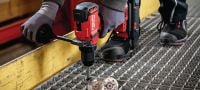 Perno roscado S-BT-GR HL AL Vástago de tornillo roscado (acero inoxidable, rosca de sistema métrico) para la fijación de rejillas industriales aluminio en entornos altamente corrosivos Aplicaciones 1