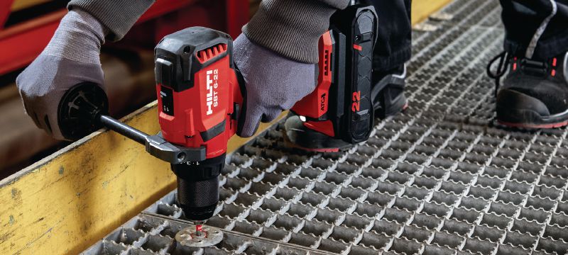 Perno roscado S-BT-GR HL AL Vástago de tornillo roscado (acero inoxidable, rosca de sistema métrico) para la fijación de rejillas industriales aluminio en entornos altamente corrosivos Aplicaciones 1
