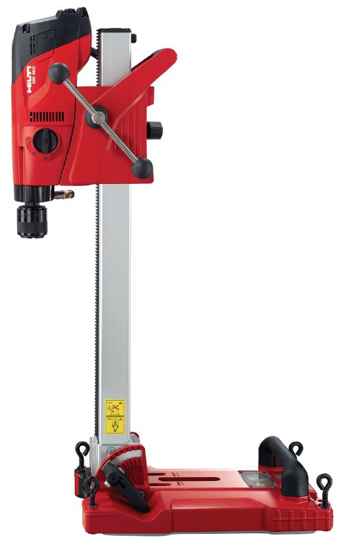 Taladro con diamante DD 160 Máquina de taladro con diamante compacta y potente para tareas de taladro con columna en hormigón de 25-202 mm (31/32 - 7-15/16”) de diámetro