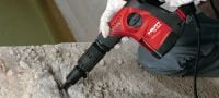 Martillo rompedor TE 300-AVR SDS-Plus Martillo rompedor SDS Plus (TE-C) muy ligero para tareas de corrección de superficies en hormigón y mampostería Aplicaciones 1