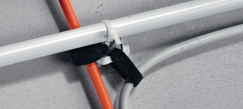 Soporte de cinta para cables X-UCT MX Soporte de abrazadera de conductos/cables universal de plástico para el uso con las clavadoras BX y GX Aplicaciones 1