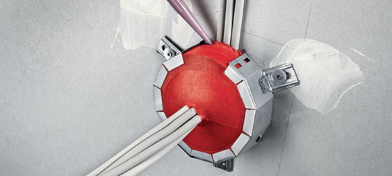Abrazadera intumescente cortafuego para cables CFS-CC Solución para la renovación de pasos de cables sellados con 100 % de relleno Aplicaciones 1