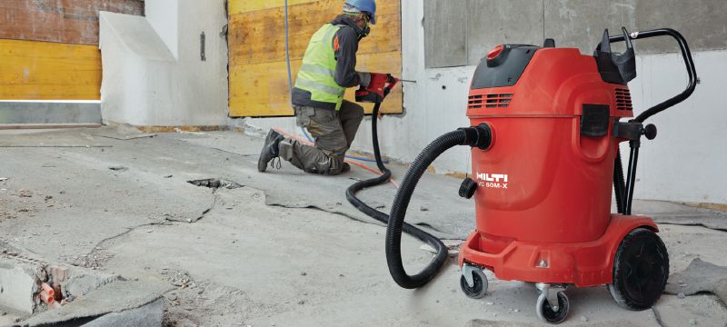 Extractor de polvo VC 60M-X de clase M Extractor de polvo muy potente para conexión con herramientas eléctricas y limpiezas del lugar de trabajo (en húmedo y en seco), depósito de 60 litros. Aplicaciones 1