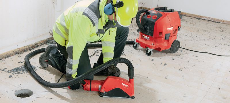 Amoladora angular AG 230-24D Amoladora angular de 2400 W con interruptor de emergencia de tipo dead man, empuñadura giratoria y escobillas de carbono de larga duración para discos de hasta 230 mm Aplicaciones 1